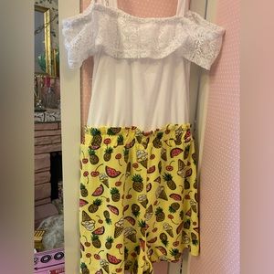 Girls romper size 14 white lace ruffle shoulder straps yellow short attached